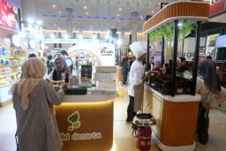 Sebagai pameran B2B makanan dan minuman terbesar di Jawa Timur, ajang ini menghadirkan lebih dari 180 peserta dari dalam dan luar negeri serta 30 UMKM binaan