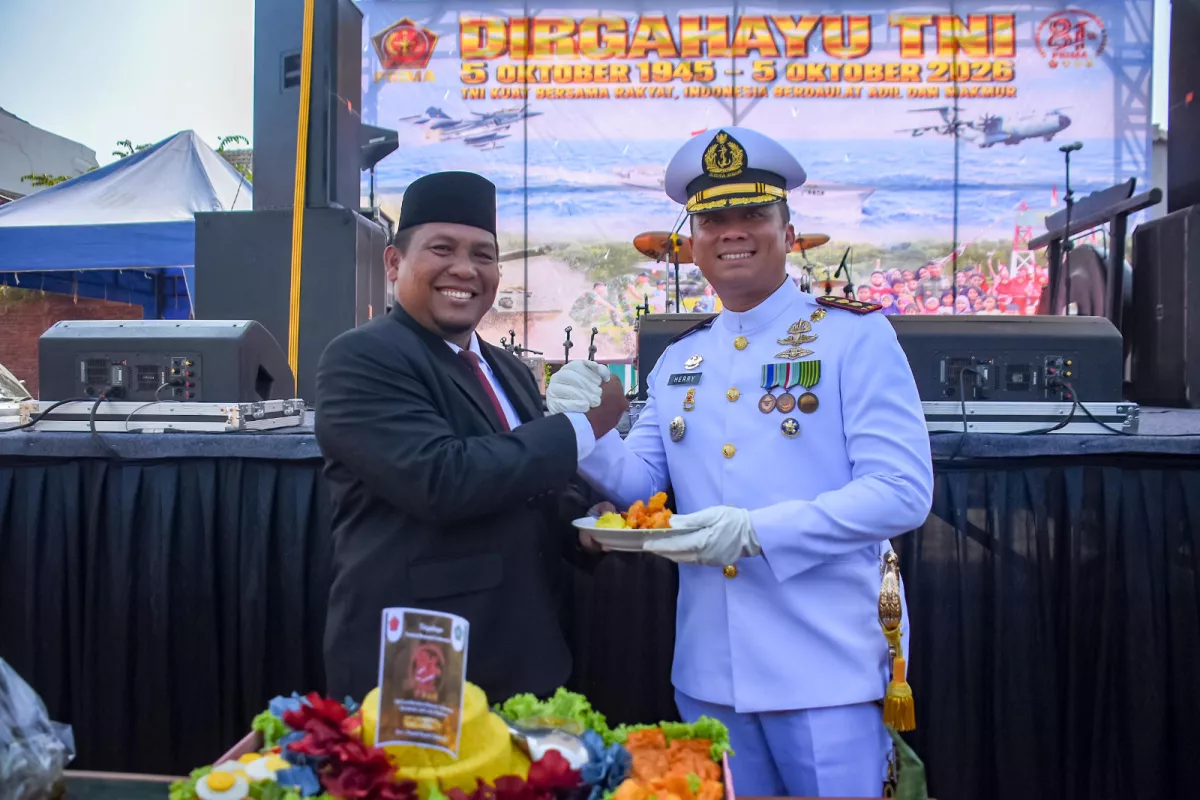 Peringatan HUT TNI Ke 81 di Sidoarjo